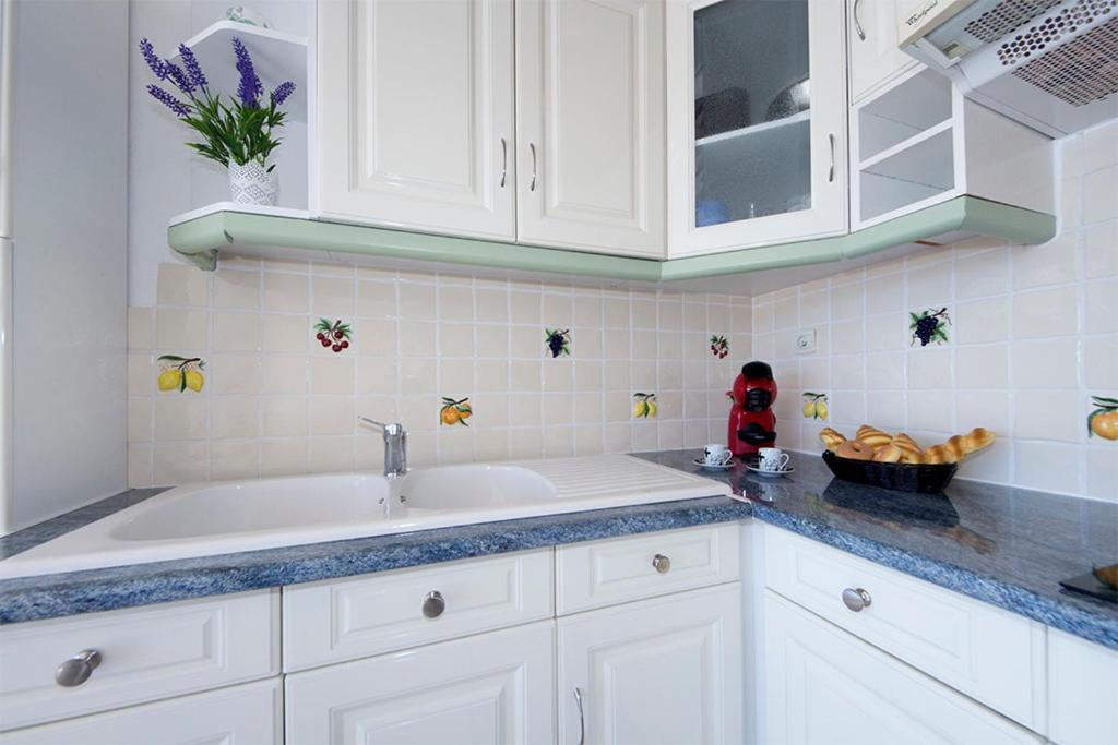 Piso Sofia Apartament *